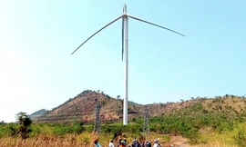 Hiện trường vụ gãy cánh quạt điện gió ở Gia Lai