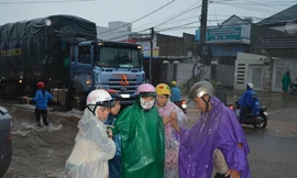 Việc làm nhỏ, ý nghĩa lớn của nhóm nữ sinh