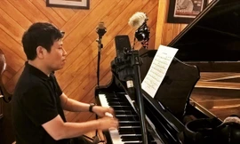 Vũ Quang Trung nổi tiếng với nhiều bản tình ca lãng mạn Ảnh: Trần Nguyễn Anh 