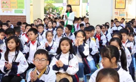 Sau khi kết thúc năm học, các trường bắt đầu tuyển sinh đầu cấp 