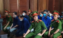 Các bị cáo tại phiên tòa. Ảnh: Tân Châu