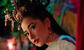 Cô Ba Trà (Chi Pu đóng) 