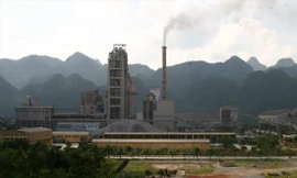 Thủ tướng Chính phủ chỉ đạo, trong 6 tháng đầu năm 2021, các địa phương phải rà soát các nguồn phát thải bụi. Ảnh: Như Ý