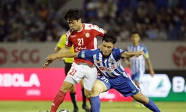 Công Phượng không thể góp mặt ở trận bán kết gặp CLB Hà Nội do nhận đủ thẻ phạt ảnh: HỮU PHẠM