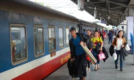  Bộ GTVT cần sớm làm tờ trình gửi Ủy ban Thường vụ Quốc hội tháo gỡ vướng mắc cho ngành Đường sắt