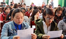 Hà Nội: 2.000 giáo viên hợp đồng vượt qua kì thi viên chức như thế nào