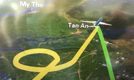 Hạ tầng Tân Sơn Nhất quá tải: Ùn dưới đất, kẹt trên trời