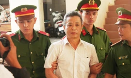 Cựu Bí thư Bến Cát Nguyễn Hồng Khanh tại tòa