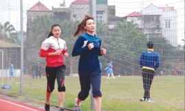 Dịch COVID-19 ảnh hưởng đến cả việc tập luyện và thu nhập các VÐV. Ảnh: Ngọc Minh 