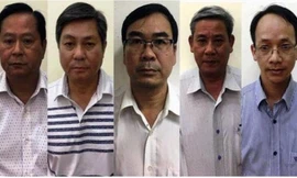 (Từ trái sang) Các bị cáo Nguyễn Hữu Tín, Đào Anh Kiệt, Lê Văn Thanh, Nguyễn Thanh Chương, Trương Văn Út sẽ hầu tòa hôm nay Ảnh: CA