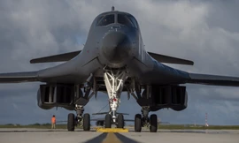 Máy bay ném bom B-1B Lancer của Mỹ Ảnh: Không quân Mỹ 