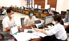 Năm 2021 giảm hơn 3.800 biên chế so với năm 2020