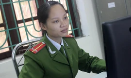 Nữ quản giáo duy nhất ở trại giam