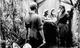 Ảnh “Trạm quân y dã chiến” có diễn không?