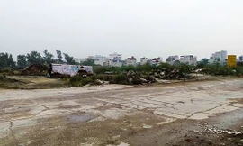 Khu đô thị mới Thịnh Liệt (quận Hoàng Mai) trên 35 ha do Tổng Công ty Licogi làm chủ đầu tư nhưng đến nay 14 năm vẫn chưa triển khai. 