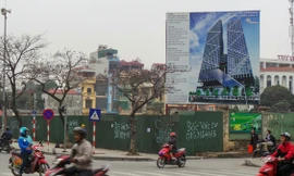 Theo kết quả Thanh tra nhiều dự án chung cư thi công và tự ý đấu nối hạ tầng 'cày nát" vỉa hè lát đá tự nhiện