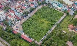 Bên trong bãi xe lậu trên khu đất 'vàng' 10.000m2 giữa Thủ đô