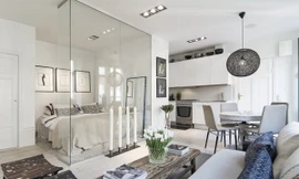 Dùng vật liệu kính thay cho các khối bê tông đang là xu hướng tất yếu của cuộc sống hiện đại, tạo cho nơi ở, không gian sống đỡ cứng nhắc, đóng khung song vừa đẹp, lại có lợi cho sức khỏe.