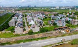 Sau "cơn sốt" đất TP HCM, nhiều người bỏ phố về quê sinh sống.