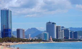 Có nhiều ý kiến cho rằng, thời gian qua, việc phát triển "nóng" BĐS du lịch trên địa bàn TP Nha Trang đang để lại nhiều hệ lụy.