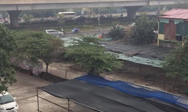 Bãi xe xung quanh bến xe Mỹ Đình đã được dẹp sạch trong sáng nay 7/3.