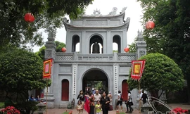 Lắp đặt hệ thống camera an ninh cho toàn bộ di tích Văn Miếu - Quốc Tử Giám