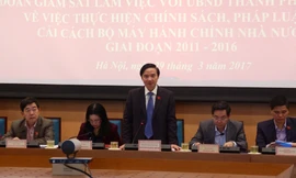 Chủ nhiệm Ủy ban Pháp luật của Quốc Hội Nguyễn Khắc Định phát biểu tại buổi làm việc