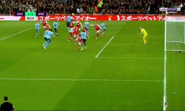 Trọng tài Ngoại hạng Anh thừa nhận sai lầm nghiêm trọng khiến Arsenal ôm hận