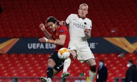 M.U và Cavani đi vào lịch sử cúp châu Âu