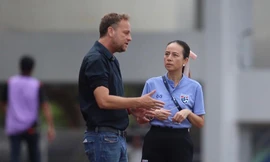 Báo Thái Lan cảm ơn HLV Polking vì điều này