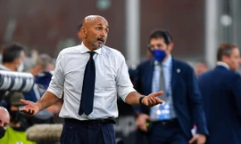 Thua bẽ mặt Thụy Sỹ, Italia vẫn không sa thải HLV Spalletti
