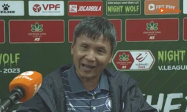 HLV Khánh Hòa bức xúc: 'Trọng tài không thể thổi sai lộ liễu như thế’