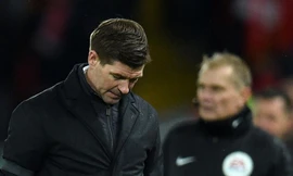 Salah tỏa sáng, Liverpool khiến ngày về của Gerrard mất vui