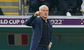 Bị hỏi về Benzema, HLV tuyển Pháp trả lời cực phũ