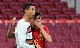 Siêu sao Ronaldo bị chửi rủa trong ngày trở lại Madrid