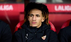 Sao trẻ MU đánh đồng đội ở CLB mới, bị treo giò nội bộ