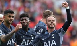 Số 10 mới tỏa sáng, Tottenham vẫn không thắng Brentford