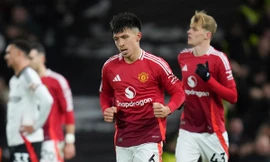 MU xác nhận tin cực dữ về Lisandro Martinez