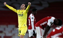 Arsenal bị loại khỏi Europa League, HLV Arteta đổ tại chấn thương