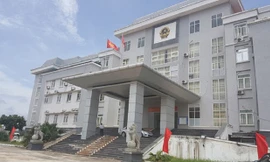 Cả Bí thư và Chủ tịch huyện Sông Lô đều bị kỷ luật cảnh cáo