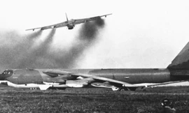 Lời tự thú bất ngờ của các phi công Mỹ ném bom VN