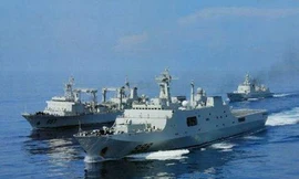 Nhật Bản theo dõi tàu chiến Trung Quốc