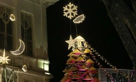 Khắp phố phường Hà Nội đã rạo rực trước mùa Noel