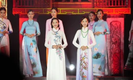Rực rỡ đêm khai mạc Lễ hội áo dài du lịch Hà Nội 2023