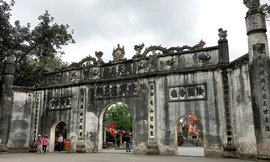 Linh thiêng đền Kiếp Bạc