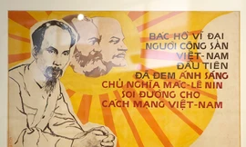 Chân dung Bác Hồ từ những bức tranh cổ động đặc biệt