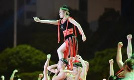 Rực rỡ sắc màu truyền thống nơi đại ngàn Tây Nguyên