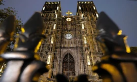 Nhà thờ Lớn Hà Nội trước ngày 'khoác áo mới'