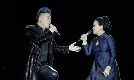 Khánh Ly - Tùng Dương hòa quyện trong đêm nhạc 'Người về bỗng nhớ'