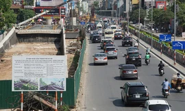 Cận cảnh các điểm đen do dự án 'rùa bò' vừa bị bêu tên ở Hà Nội